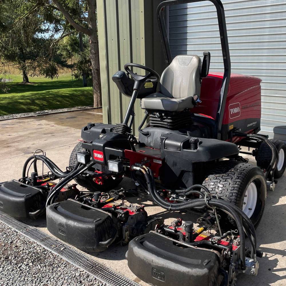 Toro Reelmaster 5610 Cylinder Mower For Sale | Fineturf