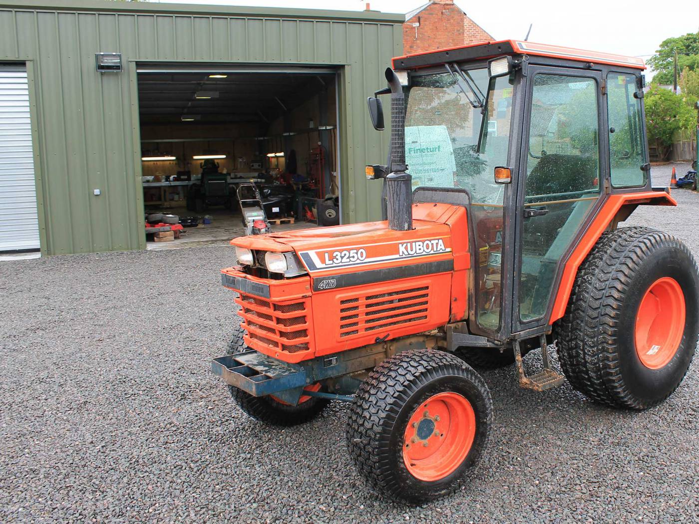 Kubota L3250 Tractor for Sale