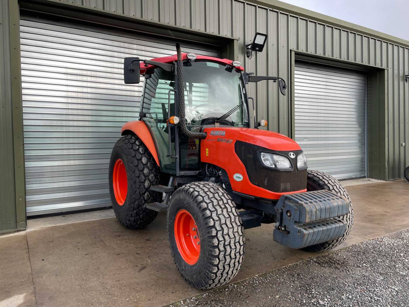 Kubota M6040 Tractor For Sale | Fineturf