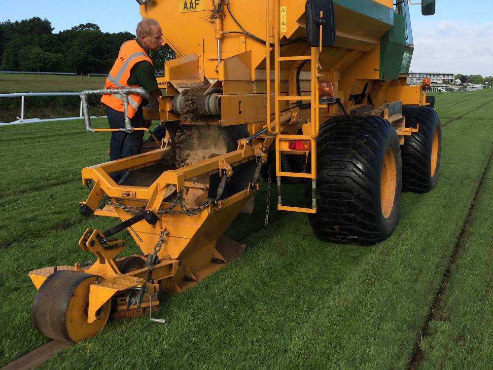 Gravel and Sand Hopper