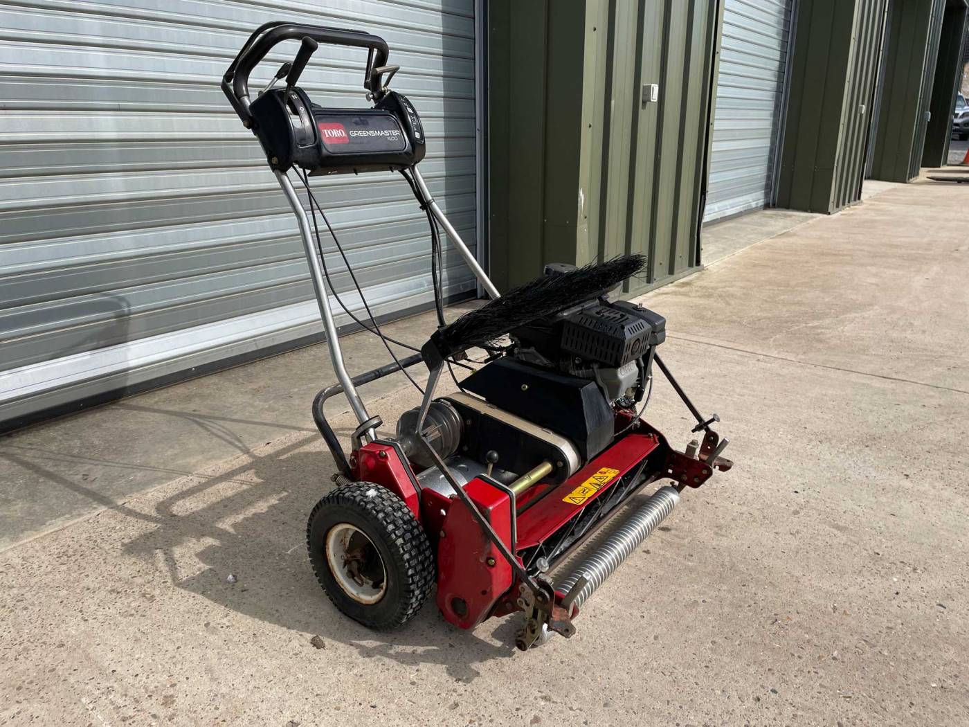 Toro Greensmaster 1600 Pedestrian Cylinder Mower For Sale